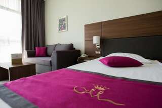 Отель Marina Grand Beach Hotel All Inclusive Золотые Пески Двухместный номер с 1 кроватью или 2 отдельными кроватями, вид на парк-3